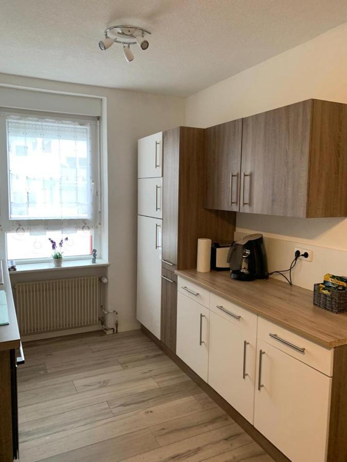 Grenznahe Ferienwohnung Mit 4 Schlafzimmern Grenzach-Wyhlen Exterior photo